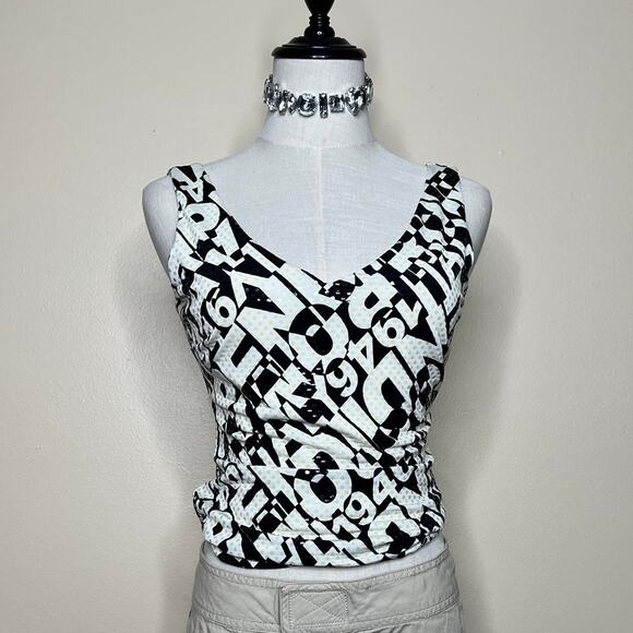 Black white fitted y2k tank top with sequins - Picture 1 of 8